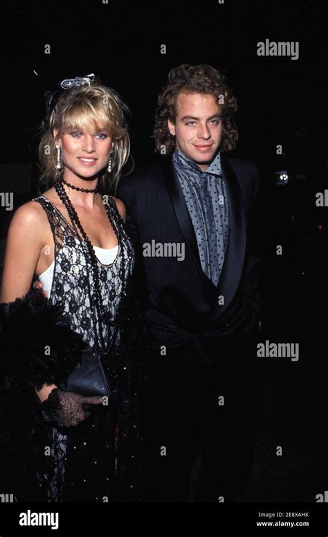 leif garrett wife